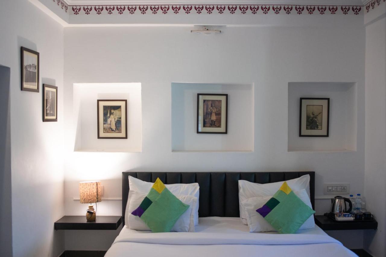 Hotel Banjara Heritage Удайпур Экстерьер фото