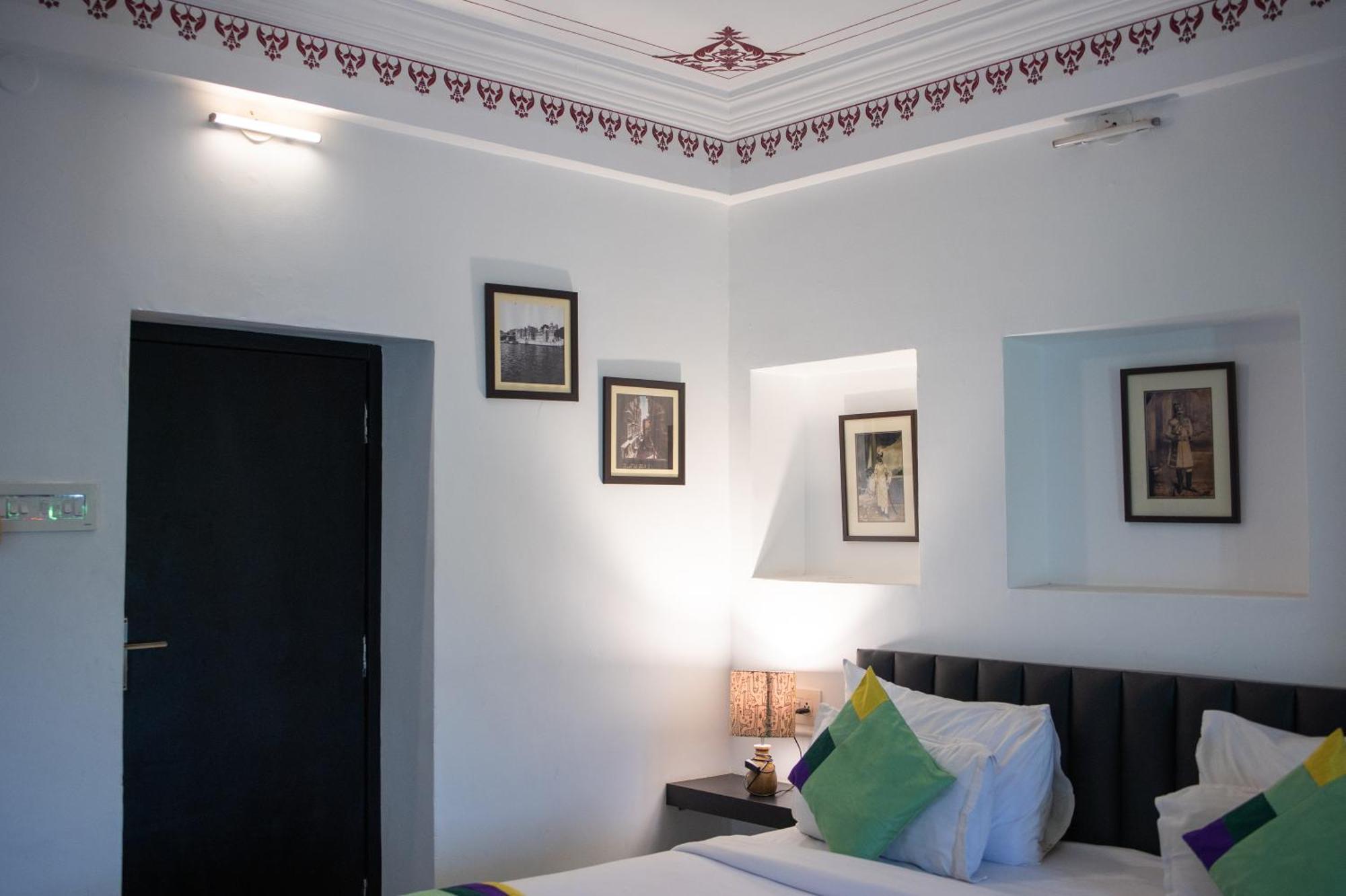 Hotel Banjara Heritage Удайпур Экстерьер фото