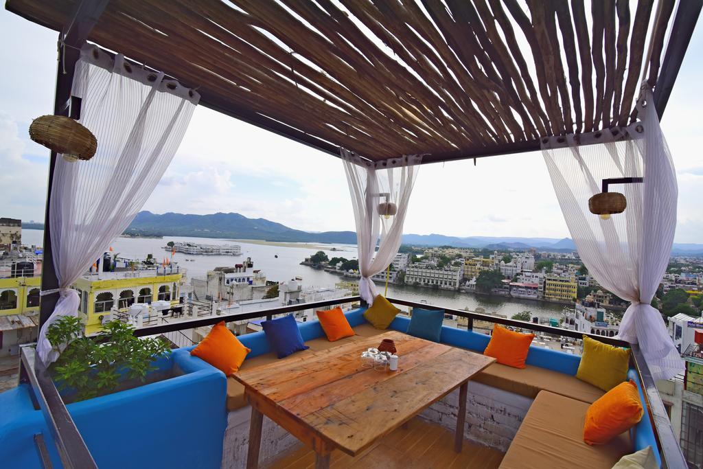 Hotel Banjara Heritage Удайпур Экстерьер фото
